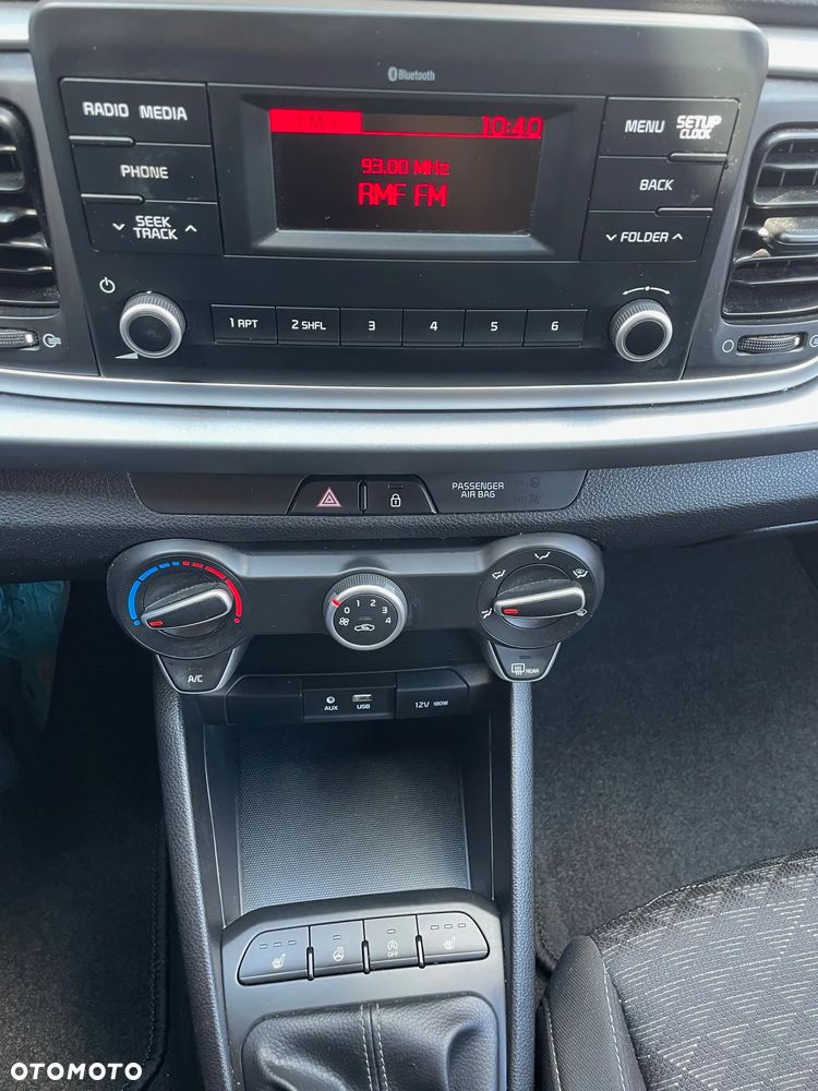 Kia Rio 1.2 L - 15