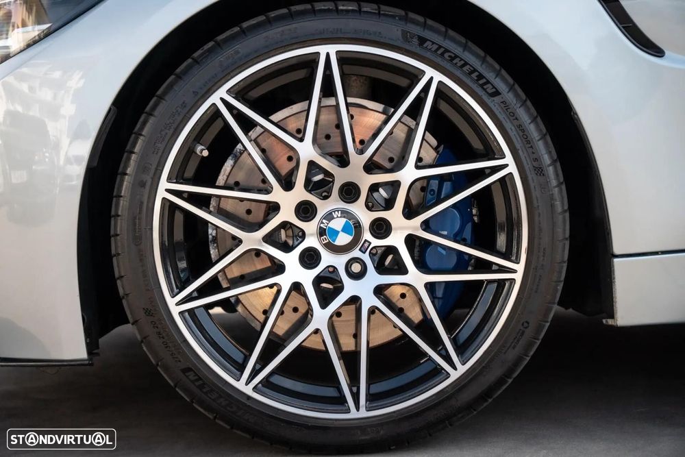BMW M4 DKG - 5