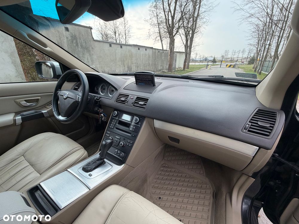 Volvo XC 90 D5 AWD Momentum - 12