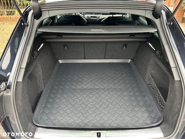 Audi A4 Avant 2.0 TFSI quattro S tronic - 17