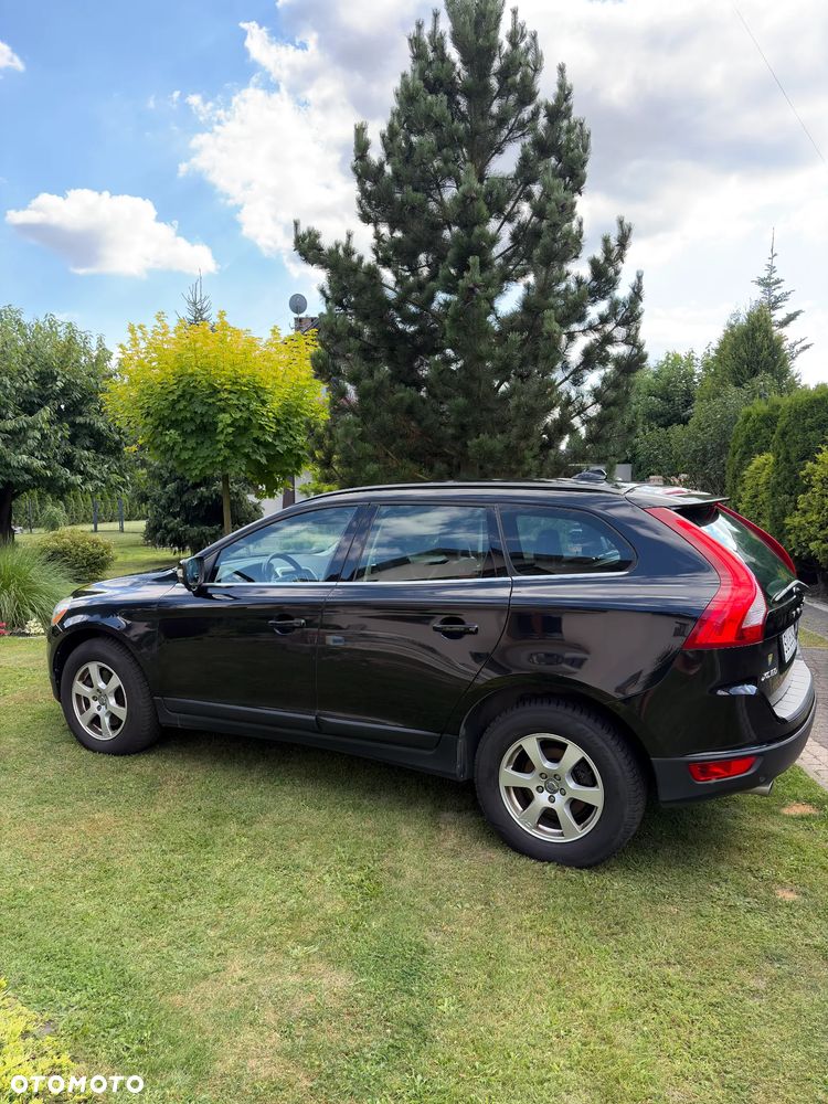 Volvo XC 60 D5 AWD - 7