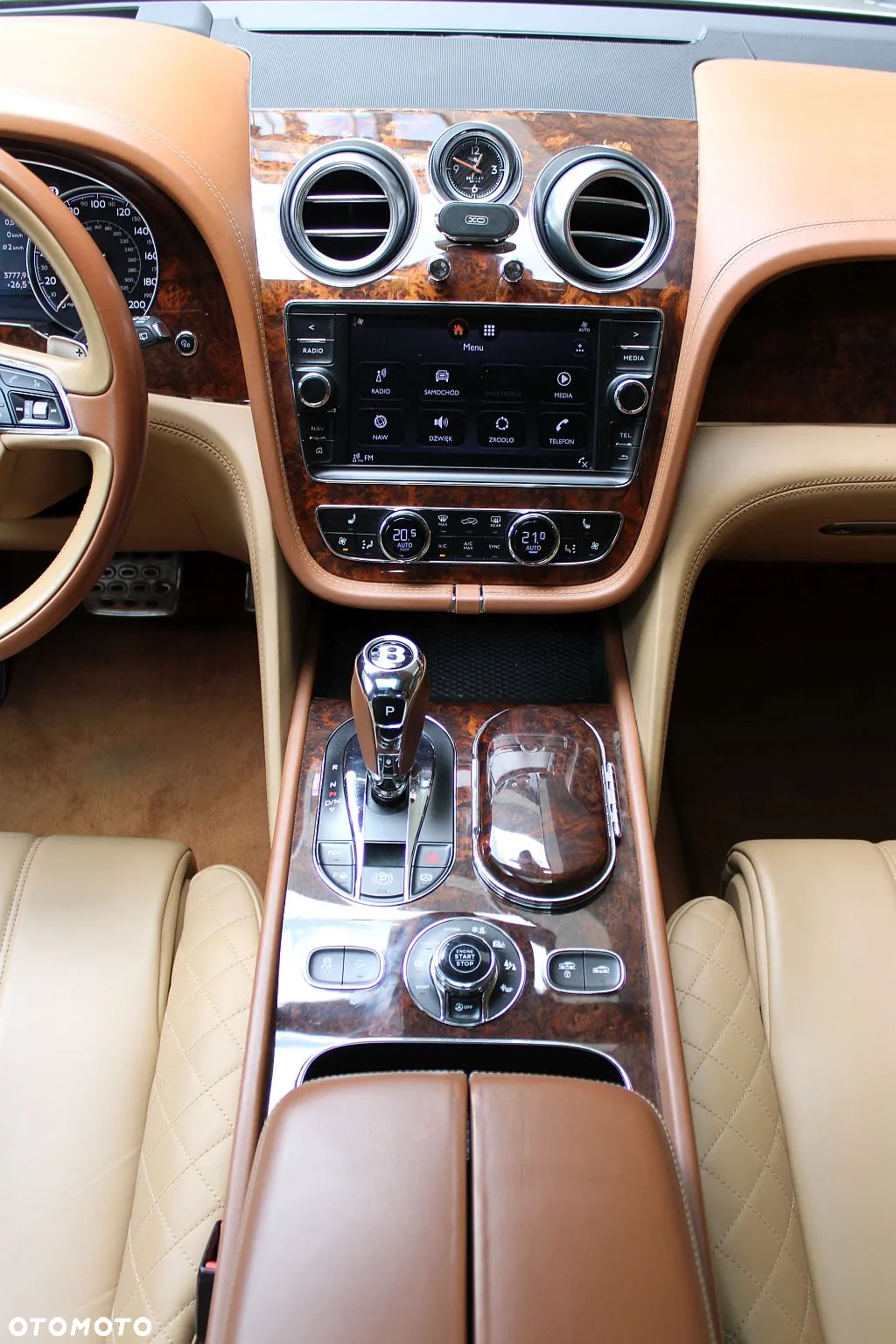 Bentley Bentayga W12 - 23