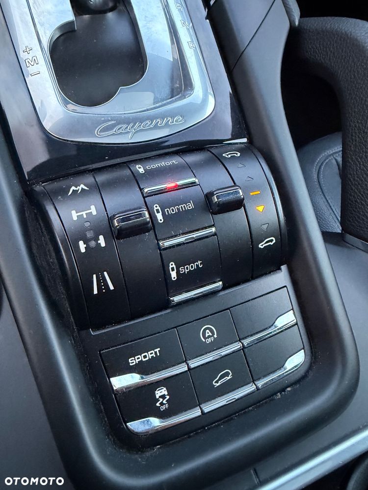 Porsche Cayenne Diesel Platinum Edition - 27