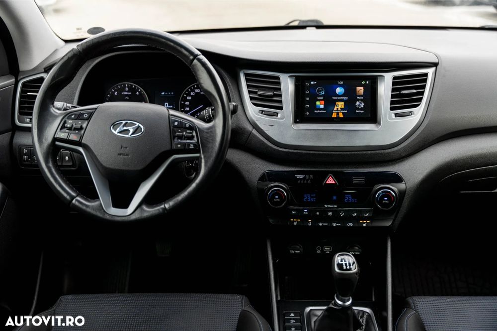 Hyundai Tucson 2.0 CRDI 2WD Style - 15