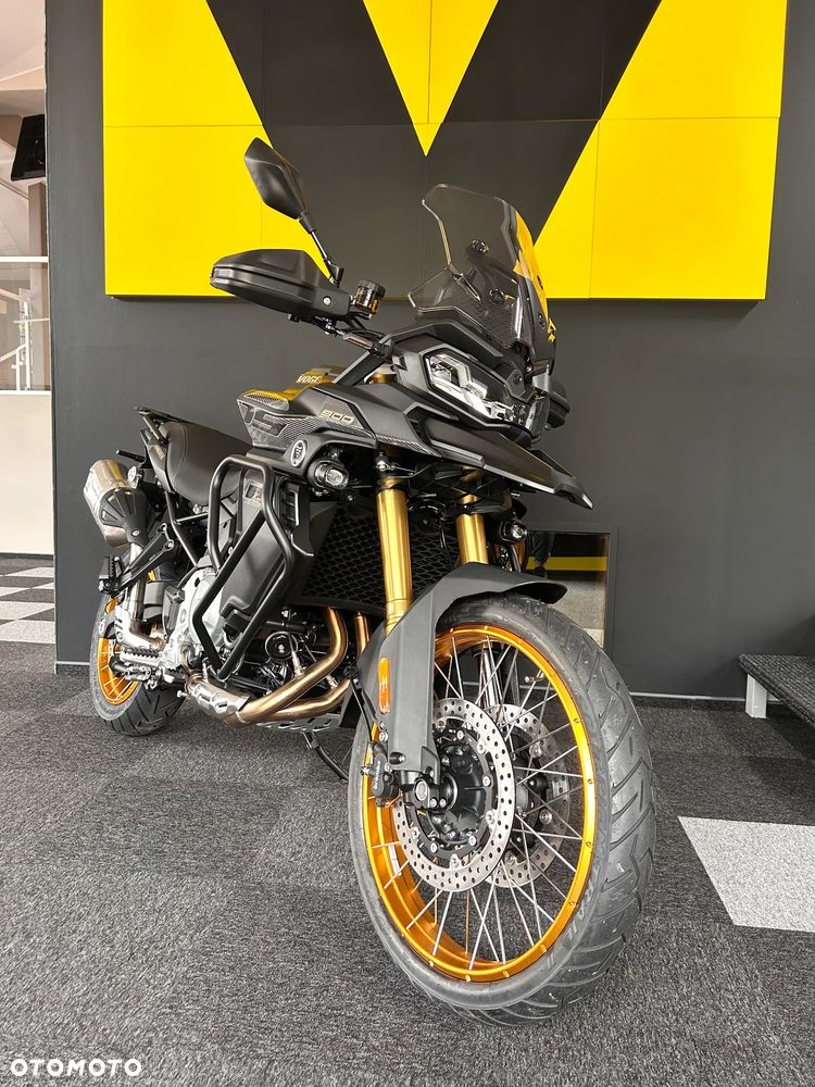 VOGE 900DSX - 10