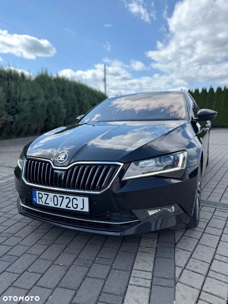 Skoda Superb 2.0 TDI L&K - 9