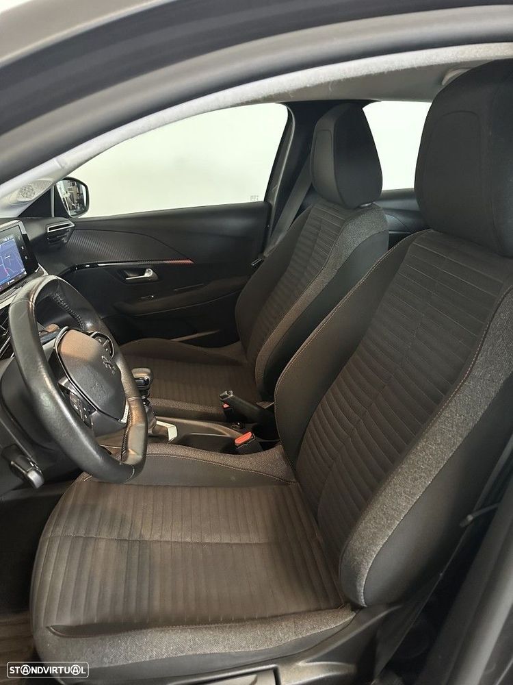 Peugeot 208 1.2 PureTech Active — fotografia 11