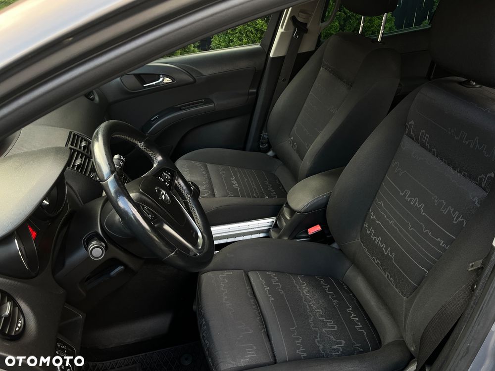 Opel Meriva - 8