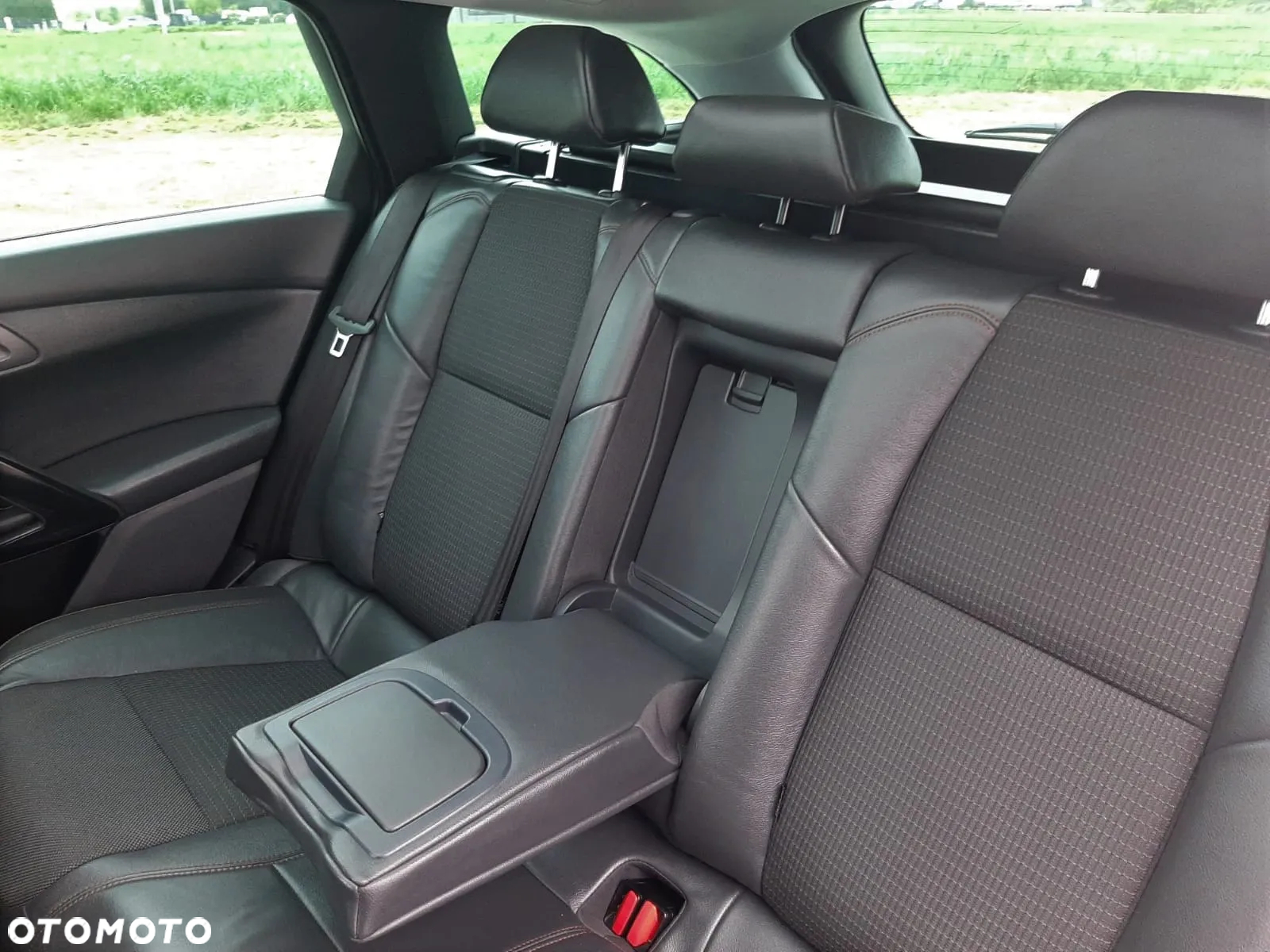 Peugeot 508 RXH BlueHDi 180 EAT6 Stop&Start - 16