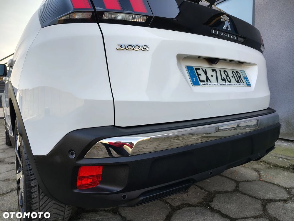Peugeot 3008 1.5 BlueHDi Allure S&S - 12