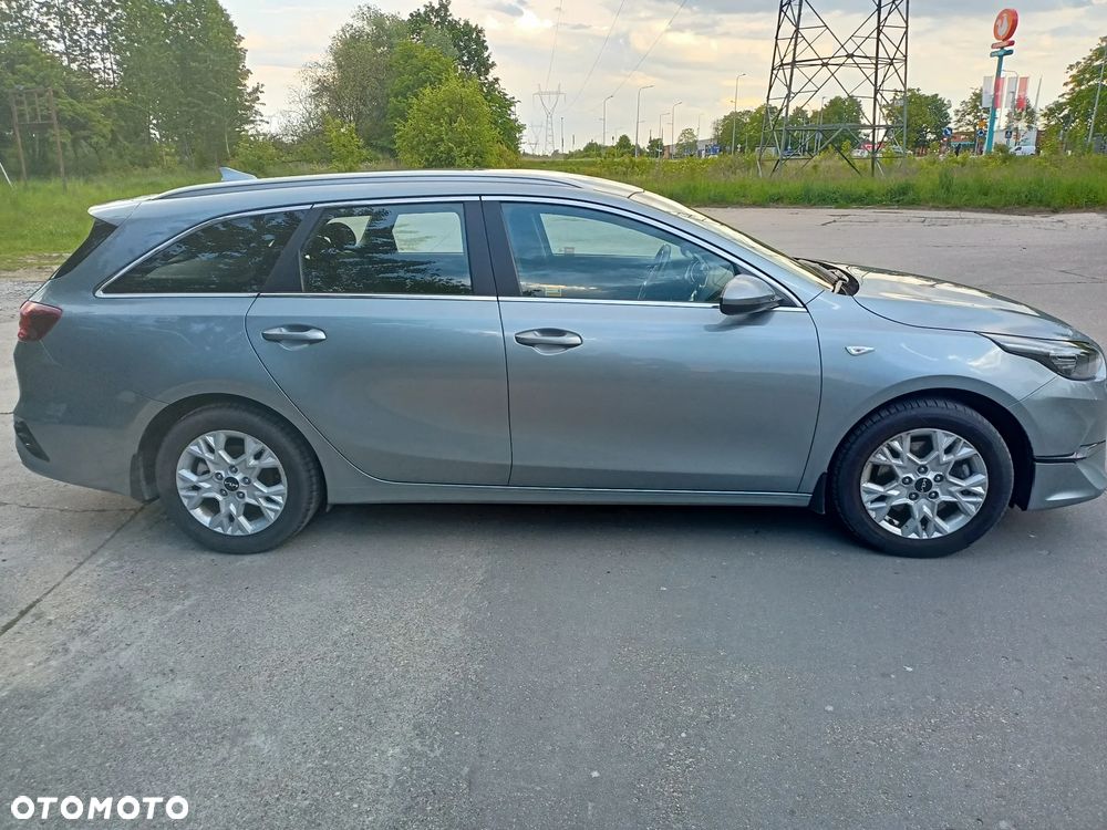 Kia Ceed 1.5 T-GDI M - 2
