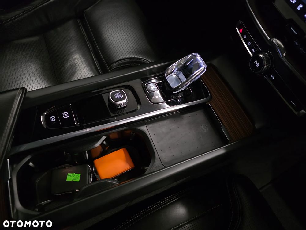 Volvo XC 60 B5 D AWD Geartronic Inscription - 20