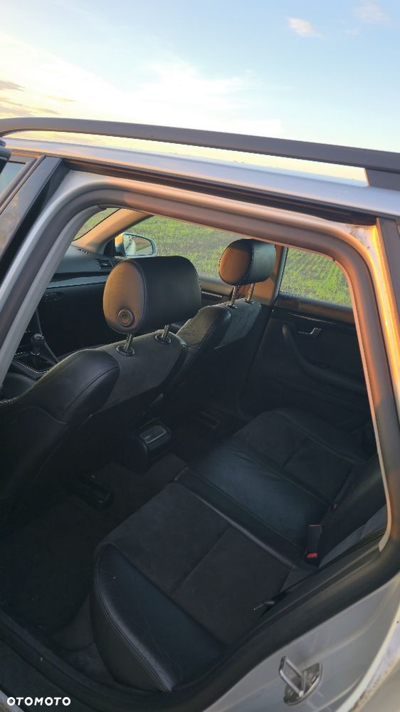 Audi A4 Avant - 8