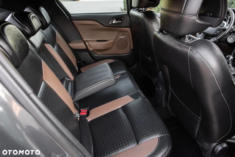 Citroën DS4 2.0 HDi SportChic - 9
