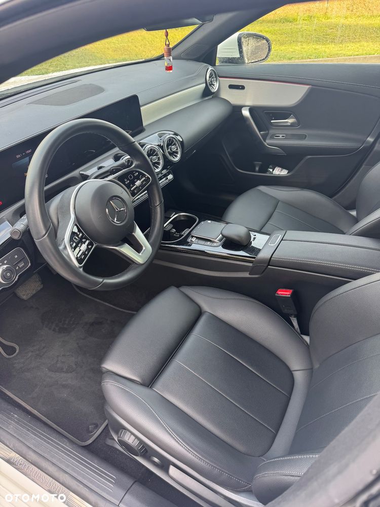 Mercedes-Benz CLA - 14