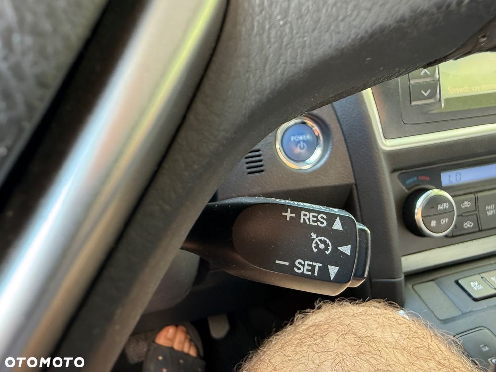 Toyota Auris Hybrid 135 Premium - 31