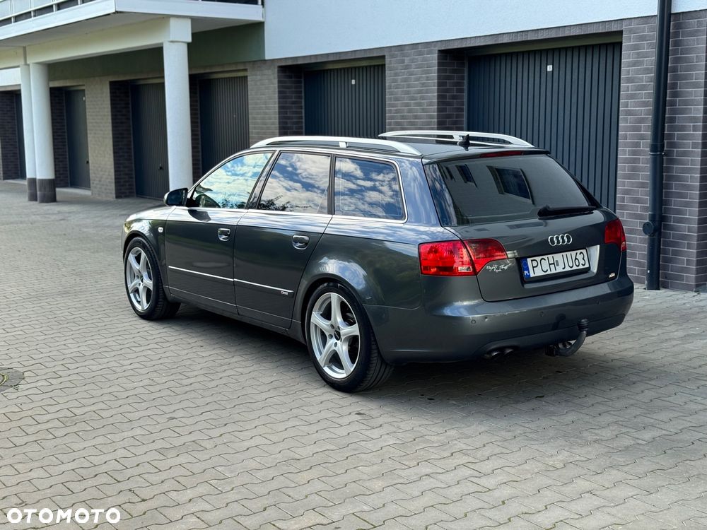 Audi A4 - 4