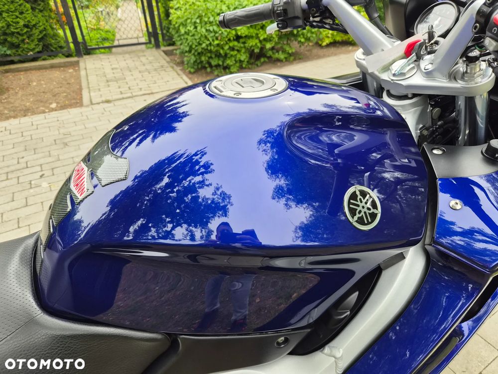 Yamaha FJR - 13