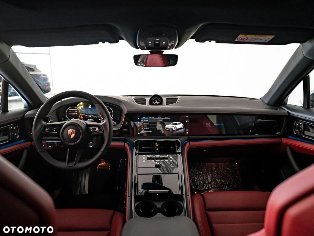 Porsche Panamera 4 - 10