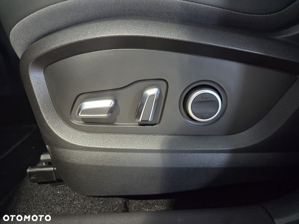 Chery Tiggo 8 1.5 T-GDI Super Hybrid Prestige DCT - 27