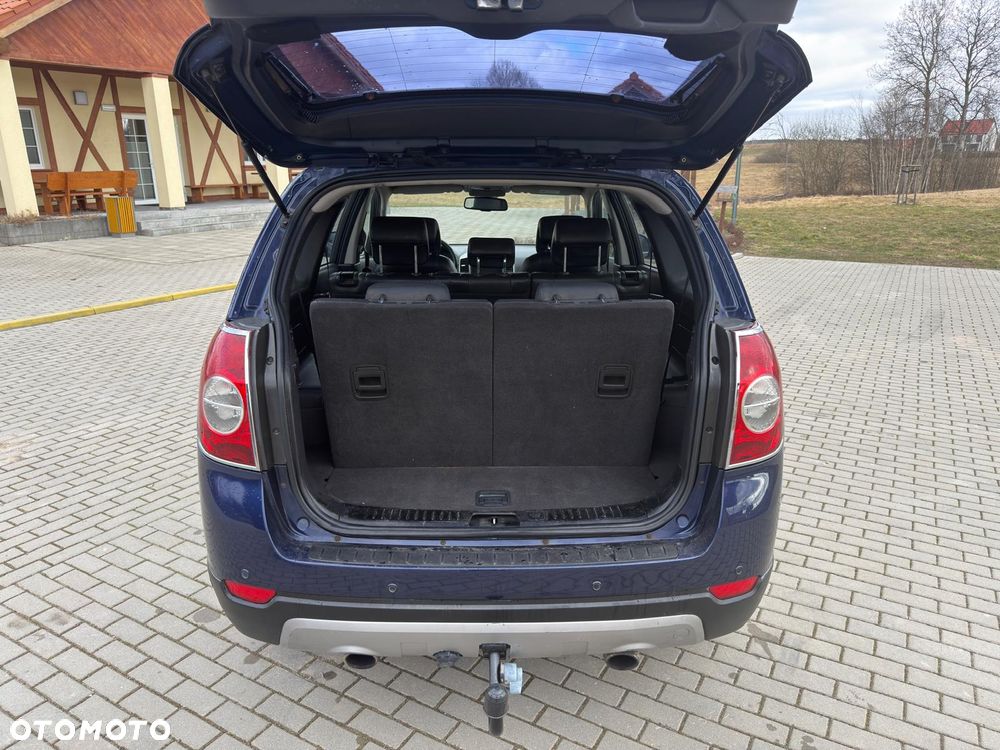 Chevrolet Captiva 2.0 4WD 7 Sitzer LT Exclusive - 12