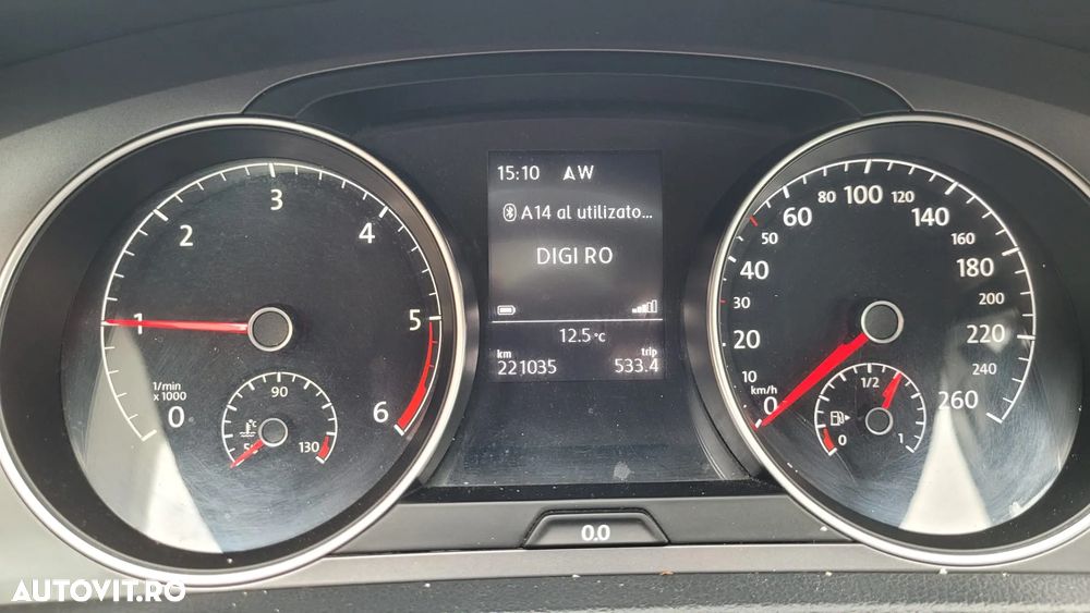 Volkswagen Golf 1.6 TDI DPF Trendline - 7