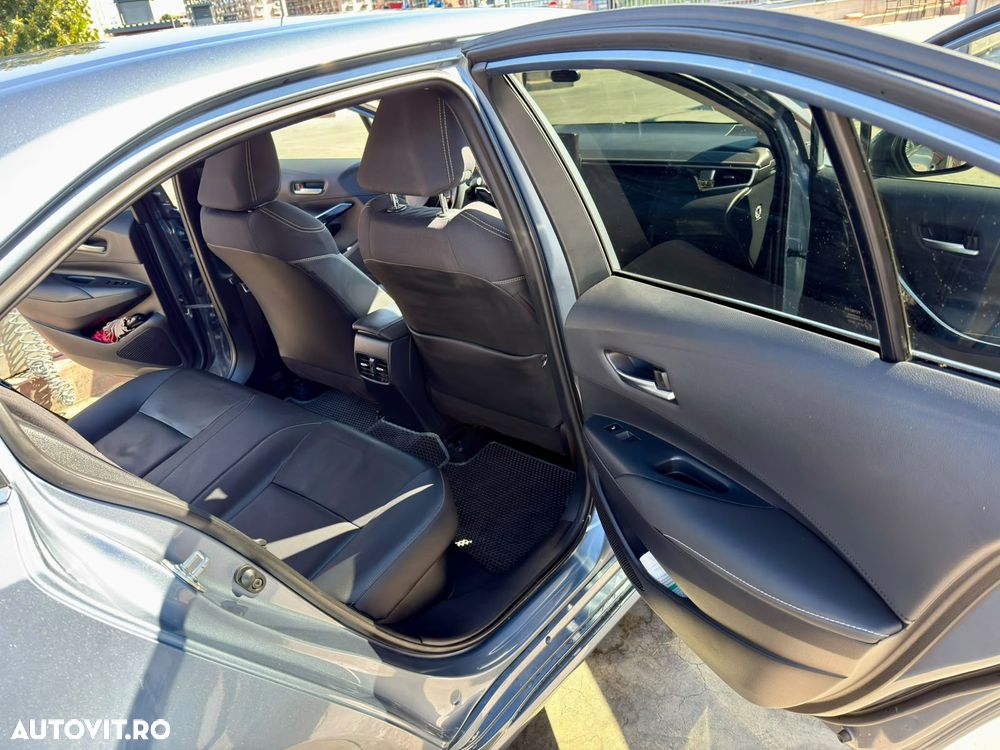 Toyota Corolla 1.8 HSD Exclusive - 15