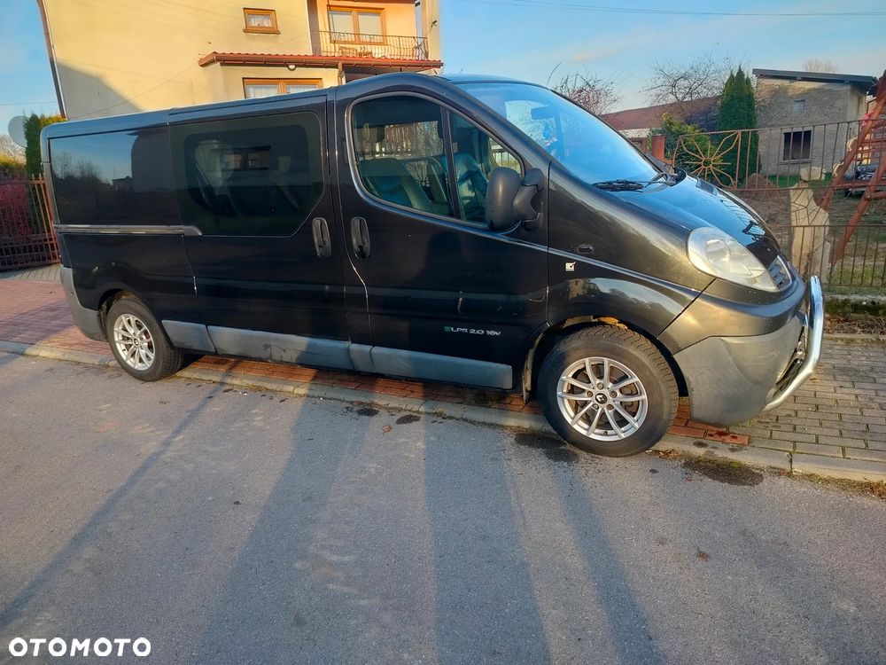 Renault Trafic - 1