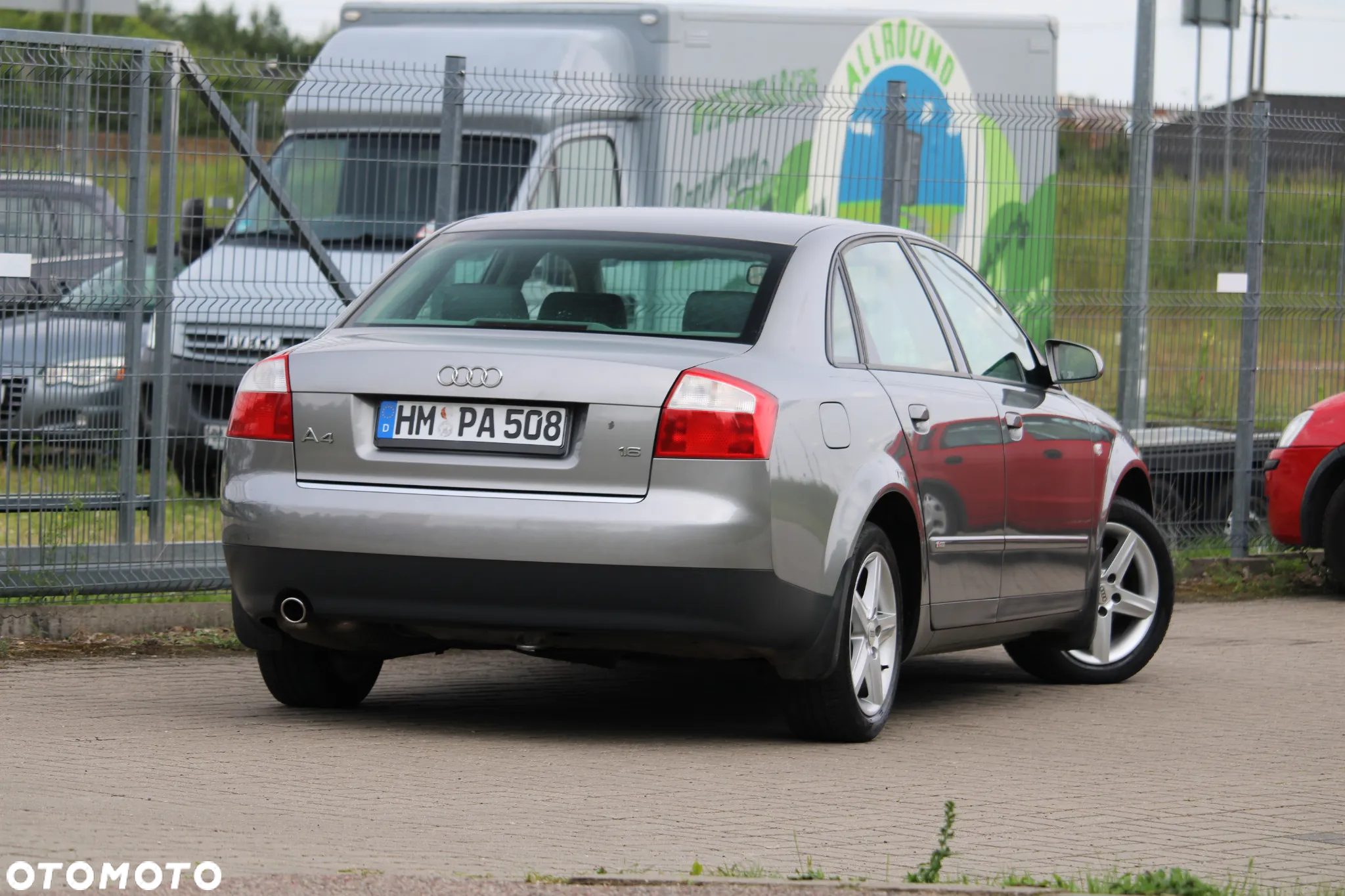 Audi A4 1.6 - 9