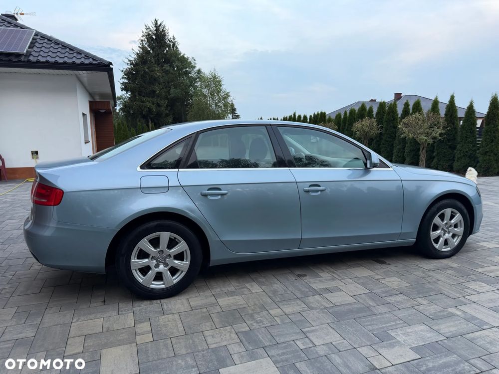 Audi A4 Limousine 1.8 TFSI Ambiente - 22
