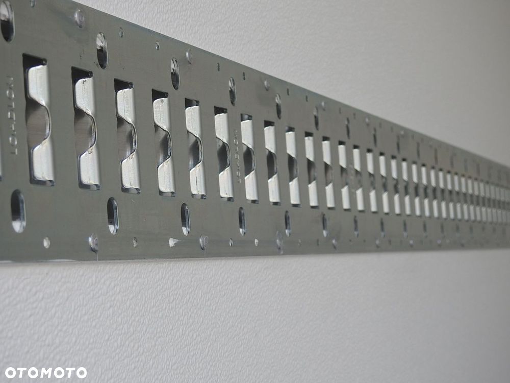 Iveco DAILY 35S16 NOWY KONTENER CHŁODNIA -10*C 8 PALET FUNKCJA GRZANIA ZASILANIE 230V TEMPOMAT KLIMATYZACJA 160KM - 25