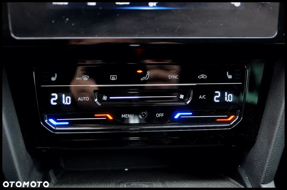 Volkswagen Passat Variant - 32