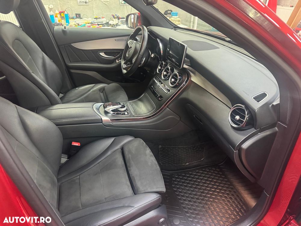 Mercedes-Benz GLC - 7