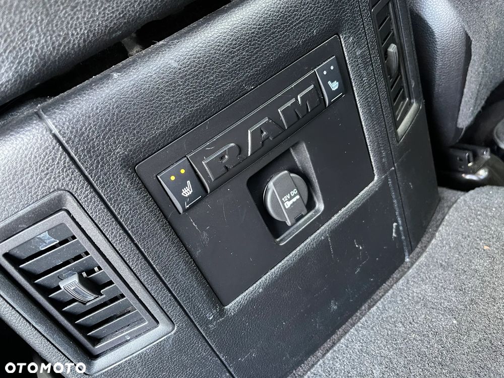 Dodge RAM - 25