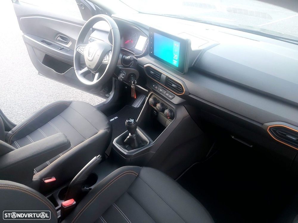 Dacia Sandero - 25