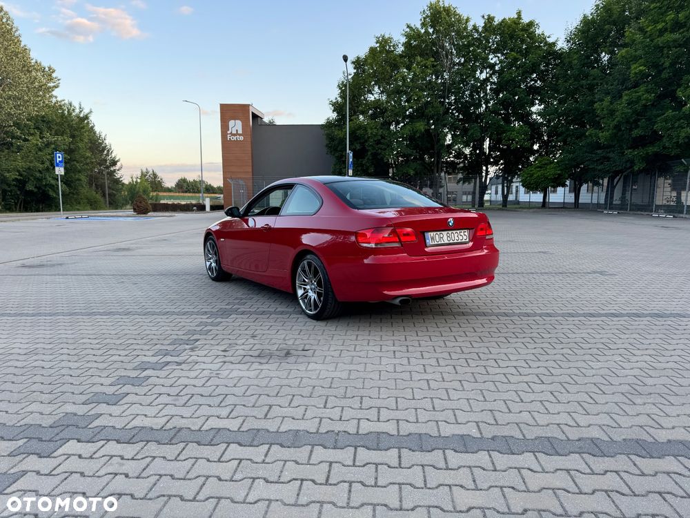 BMW Seria 3 - 16