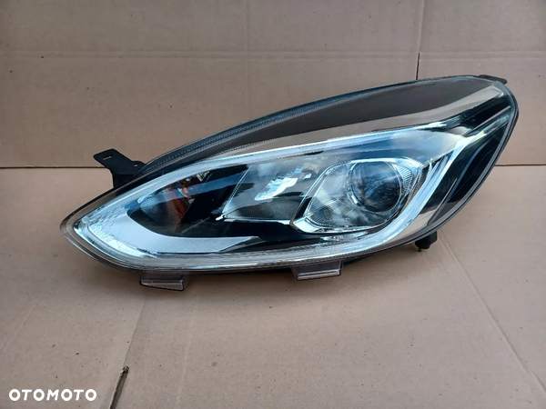 Lampa przednia lewa LED Ford Fiesta MK8 oryg H1BB