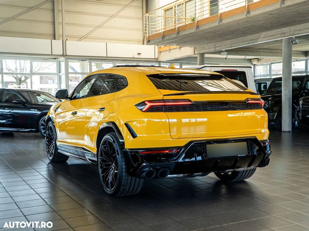 Lamborghini URUS - 6