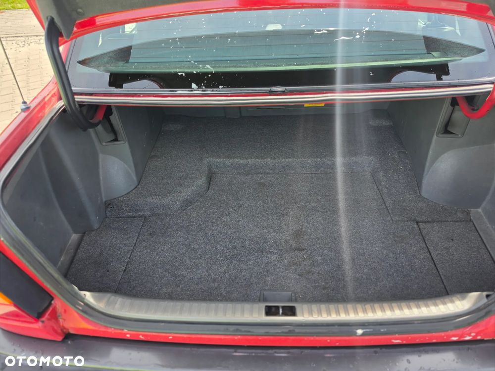 Volvo Seria 900 - 16
