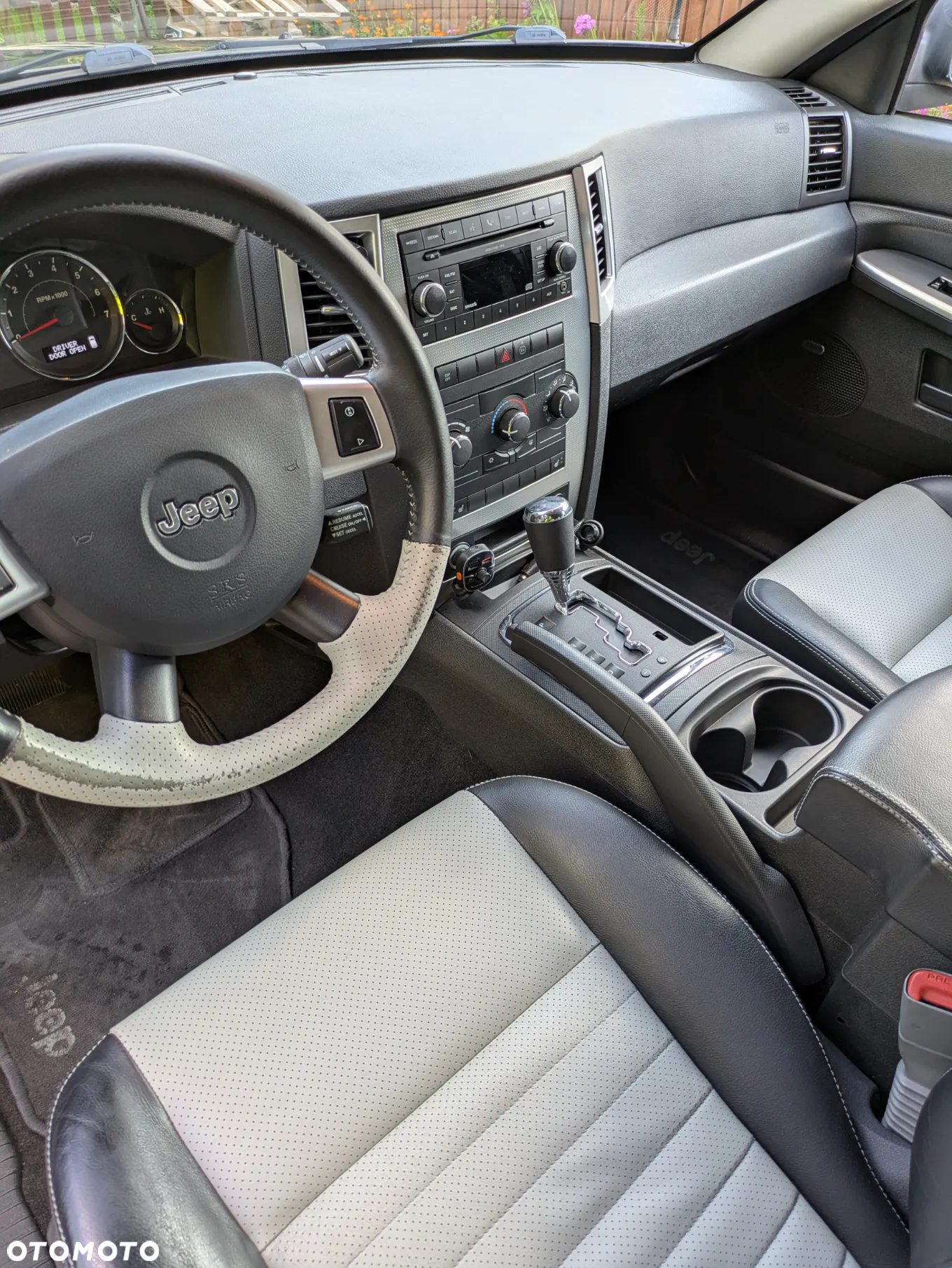 Jeep Grand Cherokee 3.7 4x4 Laredo - 10