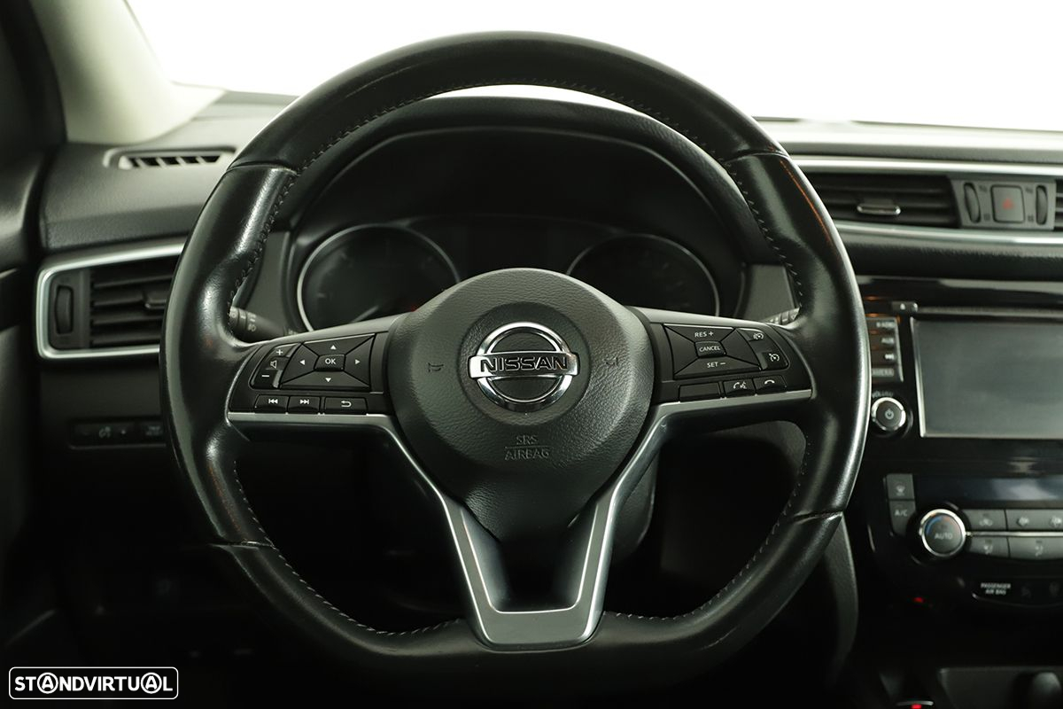 Nissan Qashqai 1.5 dCi N-Connecta - 14