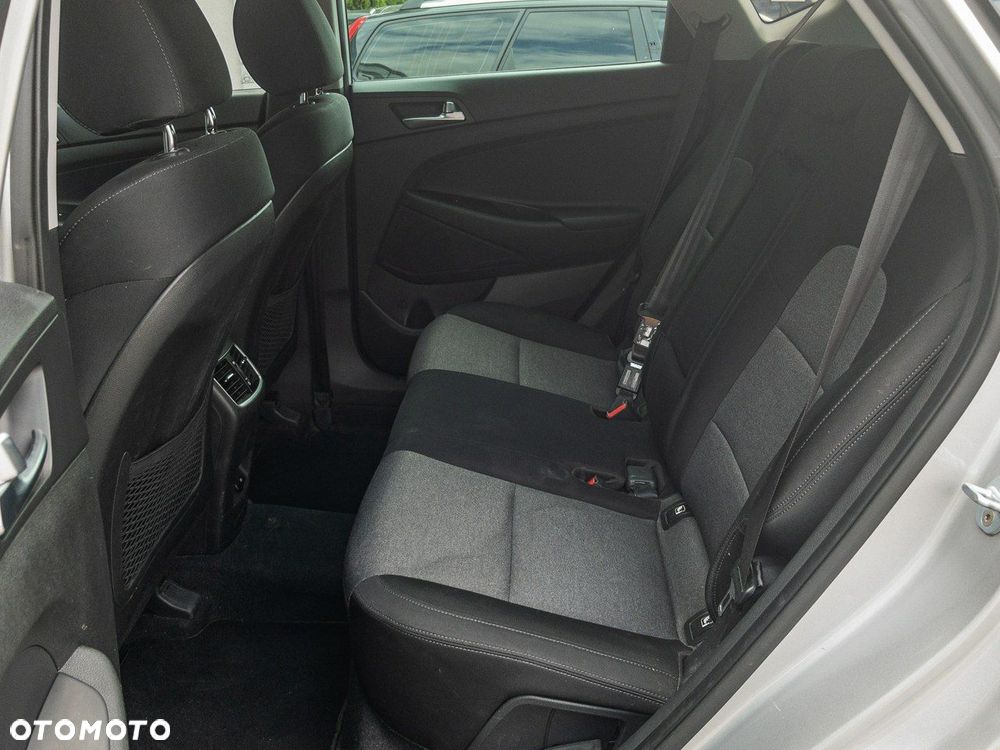 Hyundai Tucson 1.6 GDi Comfort 2WD - 26