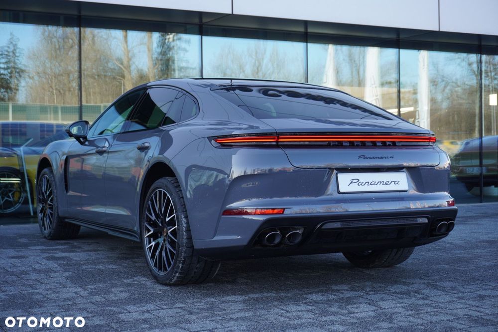 Porsche Panamera 4 - 7