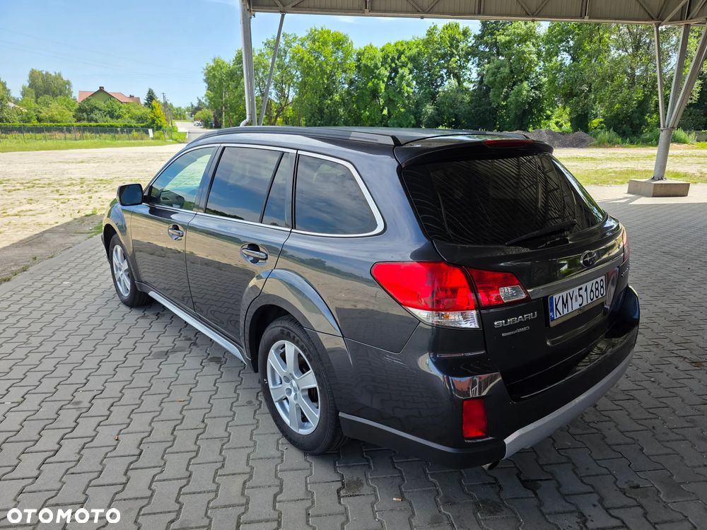 Subaru Outback - 3