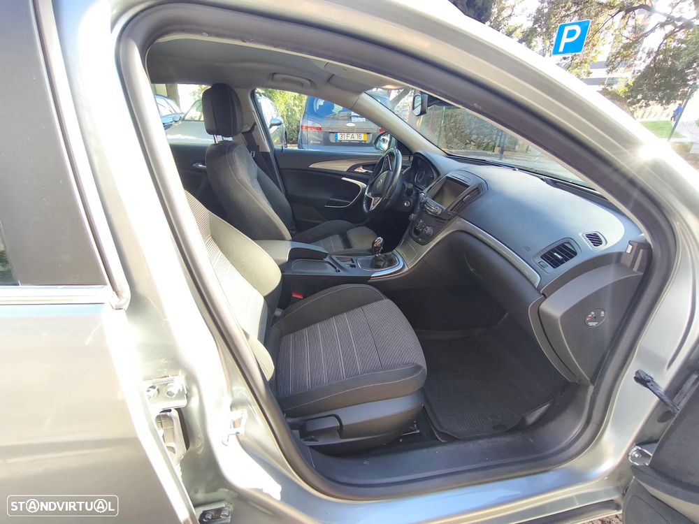 Opel Insignia Sports Tourer 2.0 CDTi Executive S/S - 25