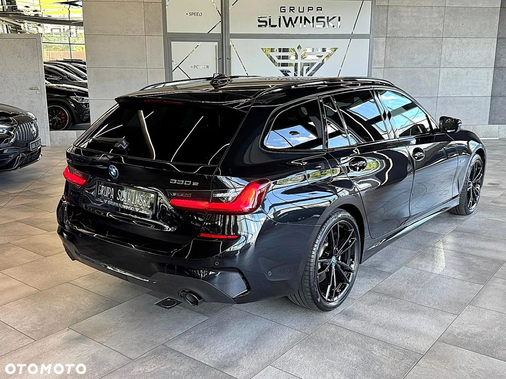 BMW Seria 3 330e xDrive M Sport sport - 8