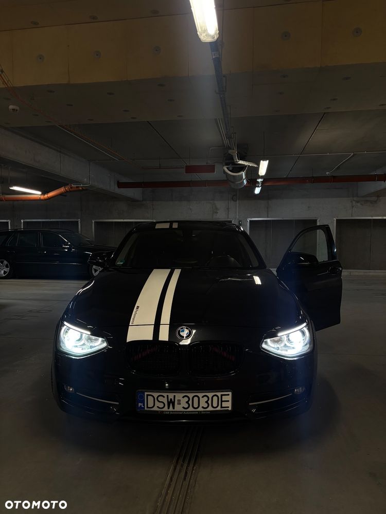 BMW Seria 1 116i Sport Line - 2