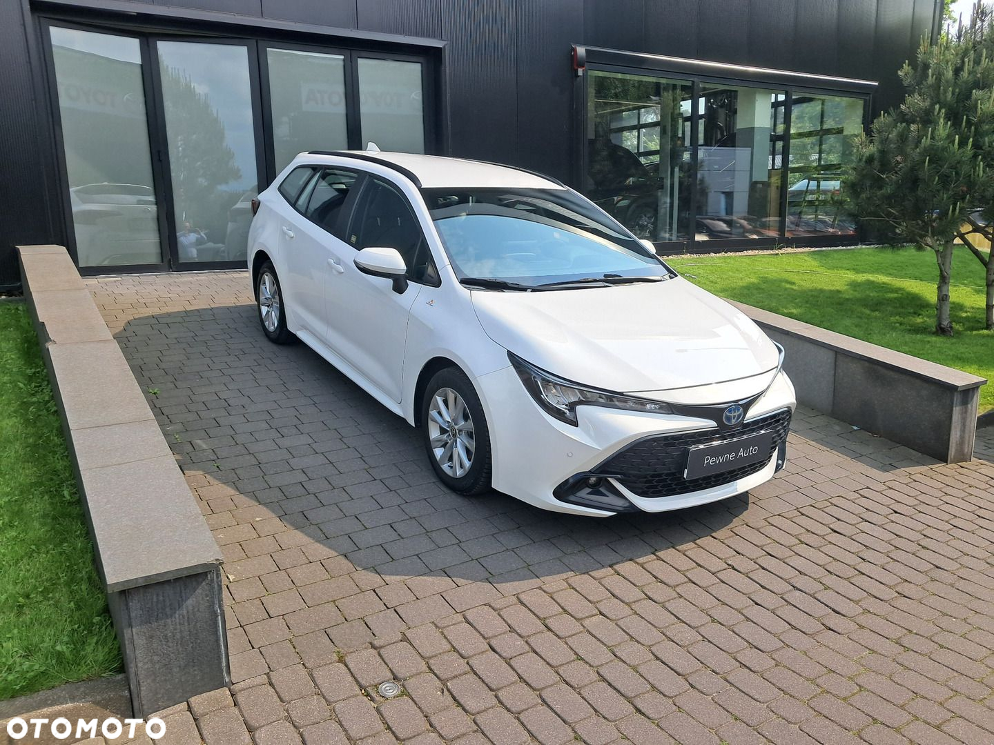 Toyota Corolla - 3