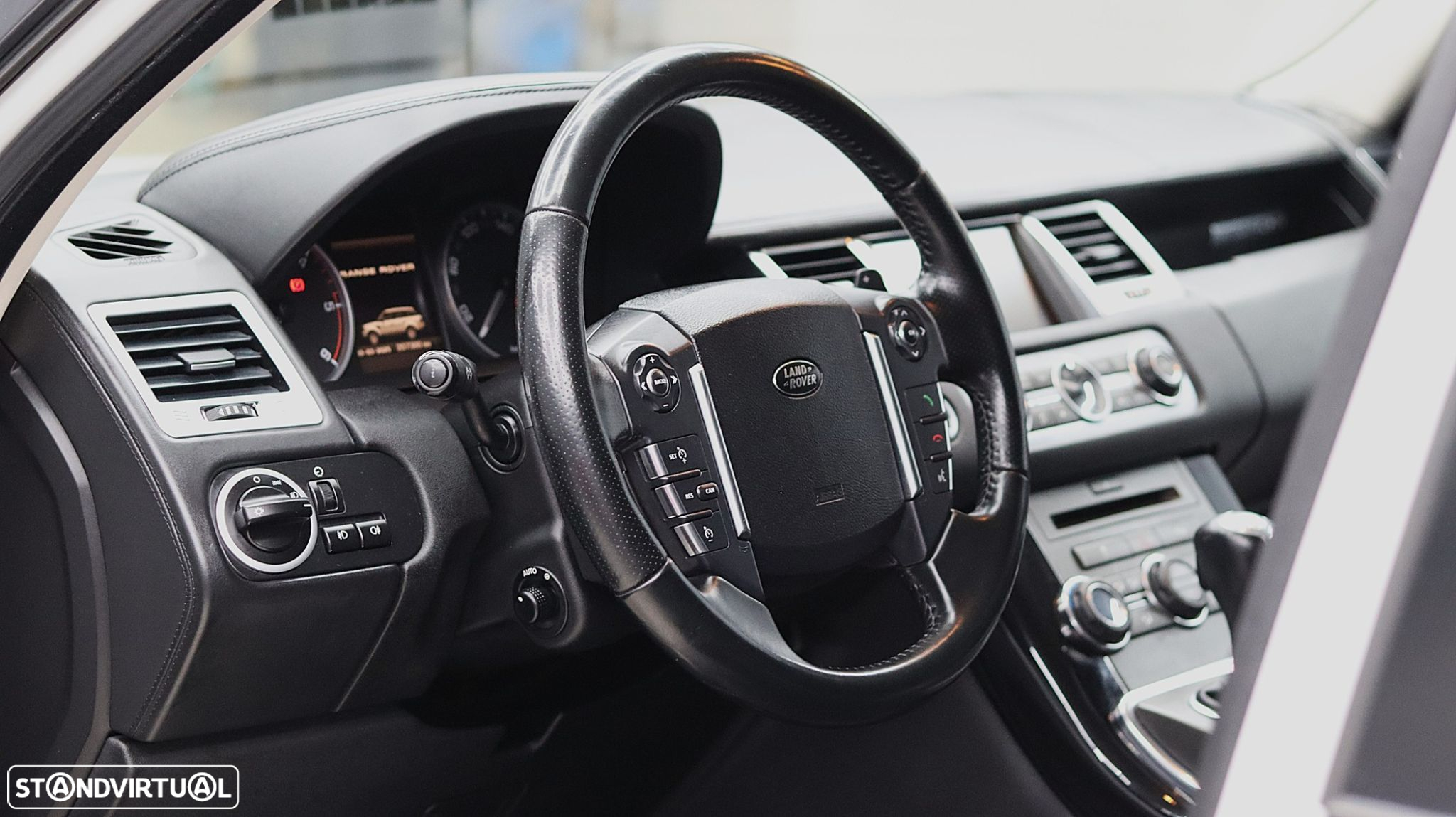 Land Rover Range Rover Sport 3.0 TDV6 HSE - 12