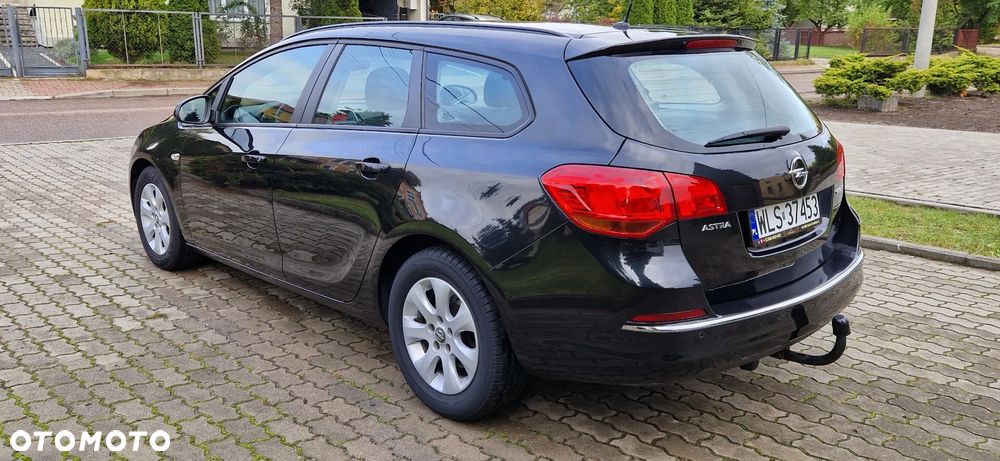 Opel Astra 1.7 CDTI DPF Active - 8